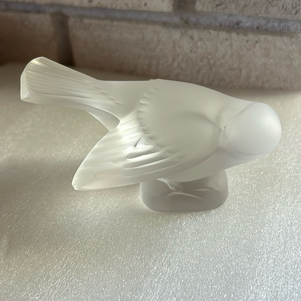 Lalique Frosted Crystal Sparrow
